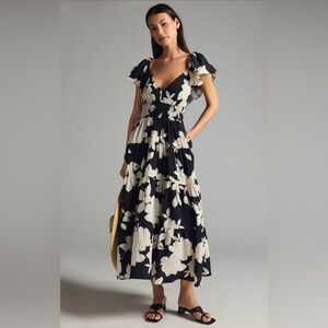 Anthropologie Silverlake Maxi Flutter-Sleeve Black and White Floral Maxi. XS